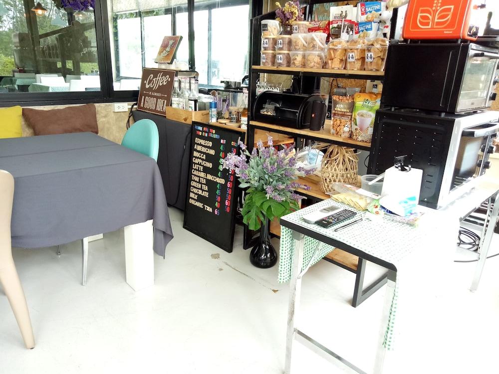 Privacy Residence Lop Buri מראה חיצוני תמונה